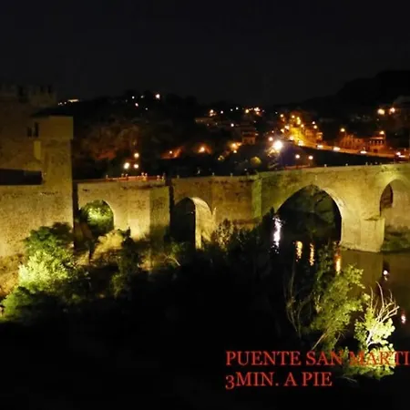 Moderno Piso Apartment